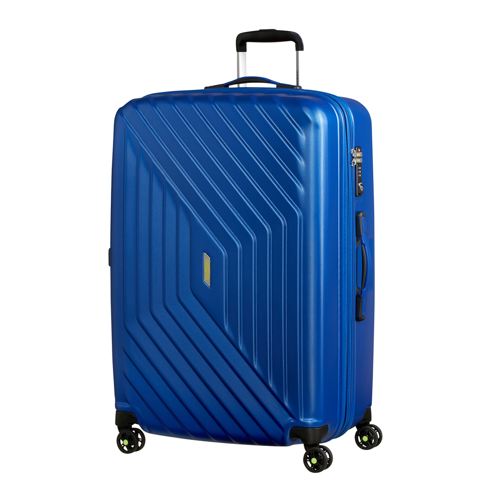 briscoes samsonite