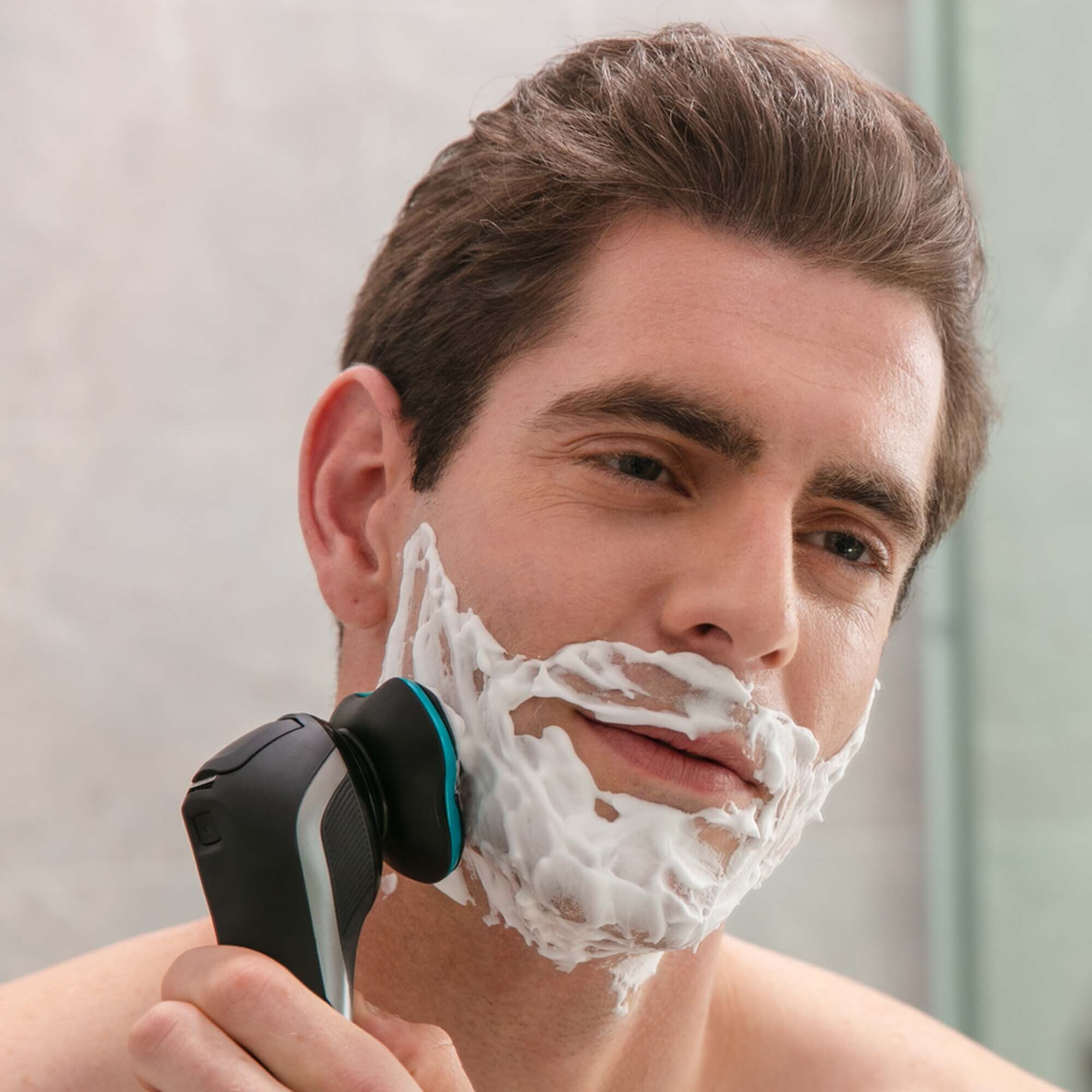 briscoes beard trimmer