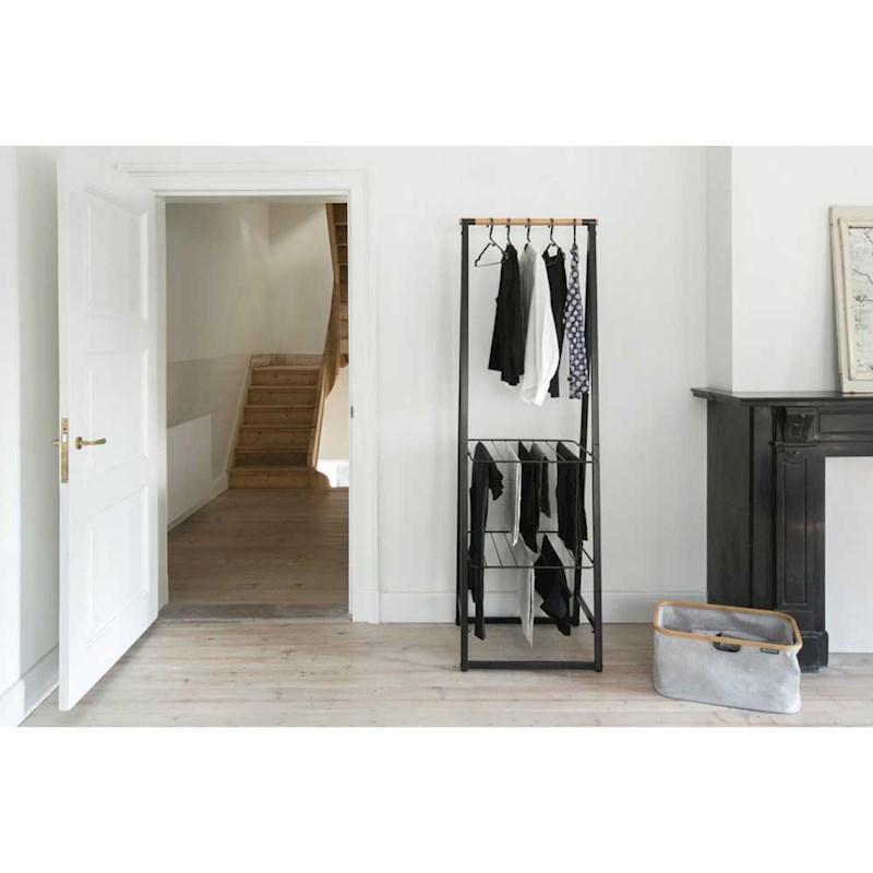 Garment rack briscoes 2025