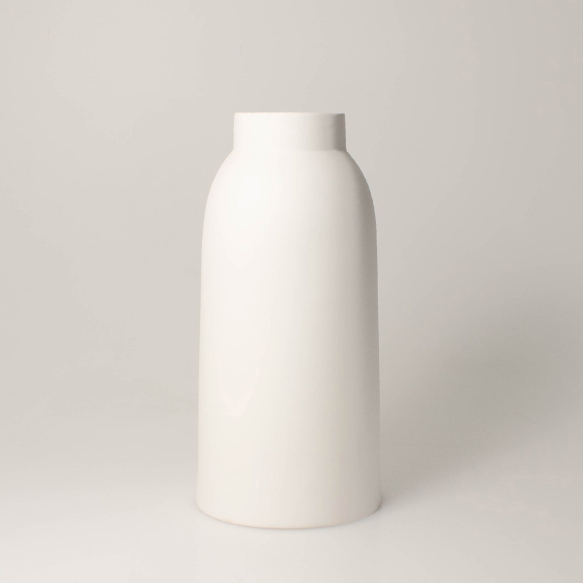 Ceramic Vase 18x38cm White