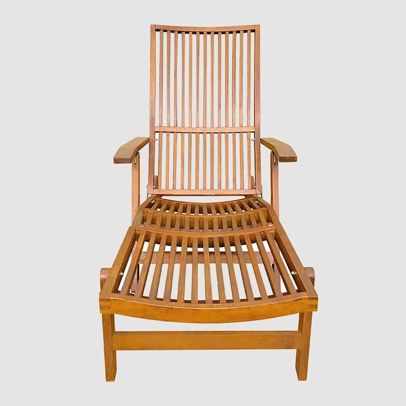 Beach cheap chairs briscoes