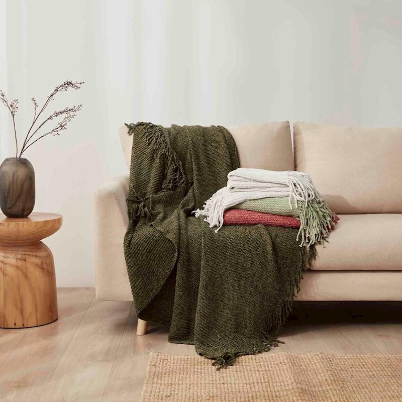 Briscoes blankets online and throws