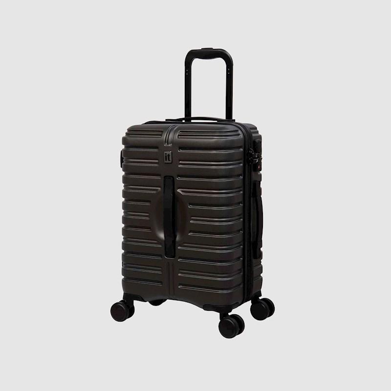 International traveller luggage clearance
