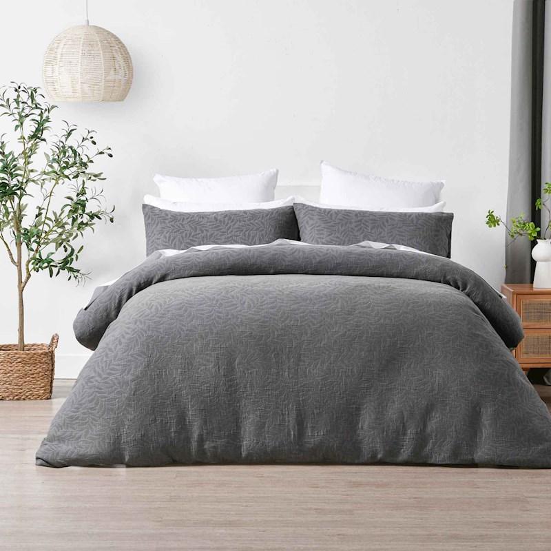 Briscoes bed throws online