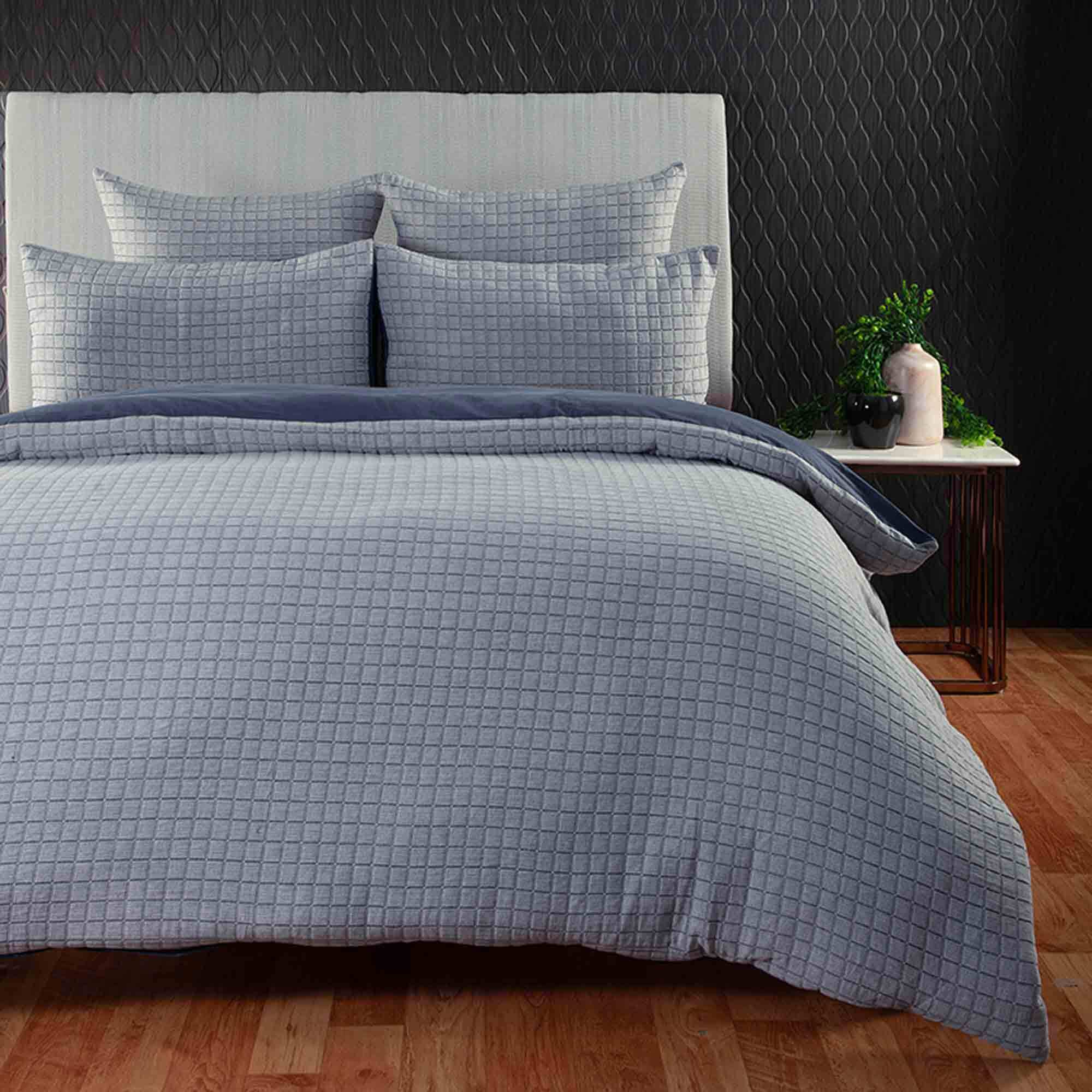Hotel At Home Branson Checks Duvet Cover Set